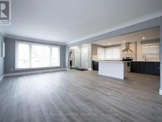 For Rent 3 Bedroom House Cambridge ON DS104782841