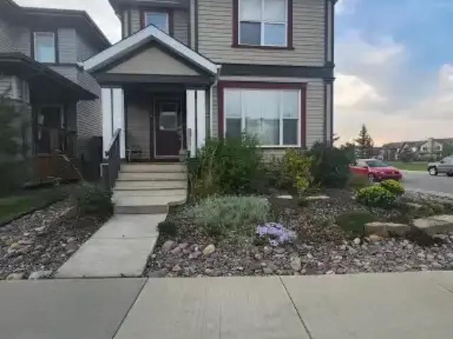 For Rent 3 Bedroom House Airdrie AB DS102883536