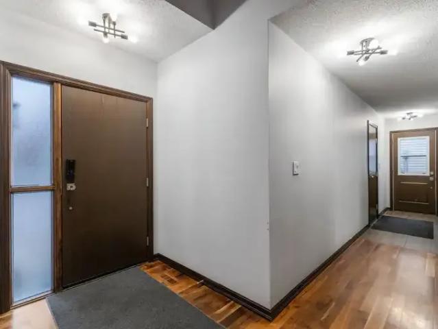 For Rent 3 Bedroom House Beaumont AB DS102243045