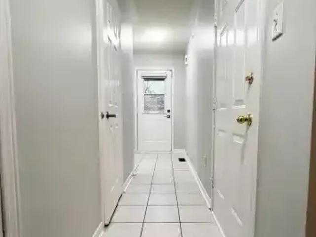 For Rent 3 Bedroom House Burlington ON DLS102952127
