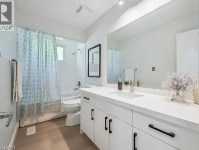 For Rent 3 Bedroom House Guelph ON DLS102883601