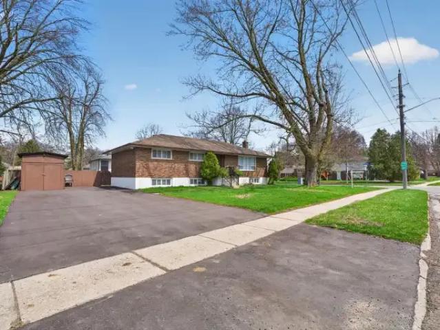 For Rent 3 Bedroom House Guelph ON DS103379928