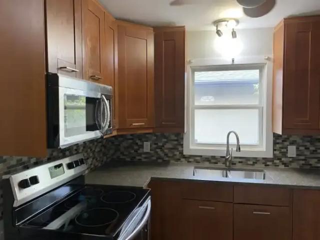For Rent 3 Bedroom House Edmonton AB DLS101910111