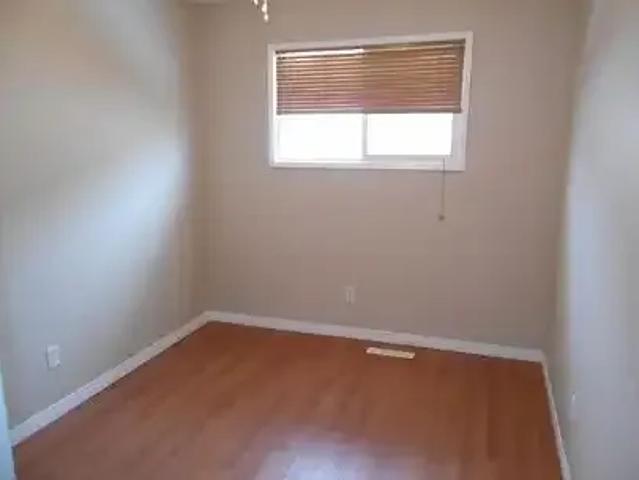 For Rent 3 Bedroom House Edmonton AB DLS102339040