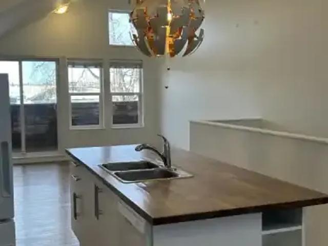 For Rent 3 Bedroom House Edmonton AB DLS98533541