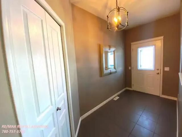 For Rent 3 Bedroom House Edmonton AB DS100228310