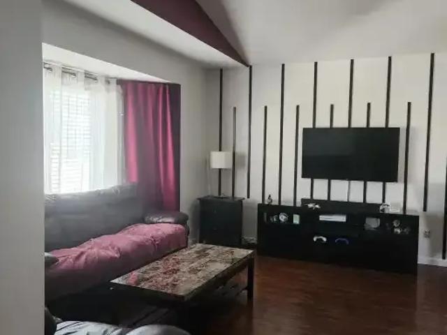 For Rent 3 Bedroom House Edmonton AB DS102468319