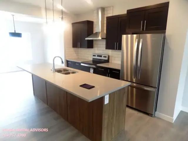 For Rent 3 Bedroom House Edmonton AB DS102339024