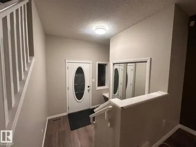 For Rent 3 Bedroom House Edmonton AB DS103840294