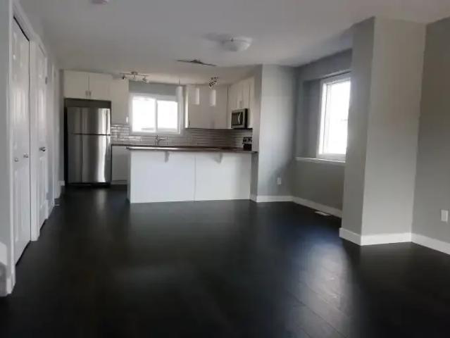 For Rent 3 Bedroom House Edmonton AB DS103879508