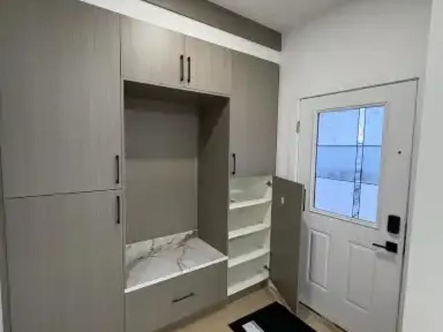For Rent 3 Bedroom House Edmonton AB DS103011837