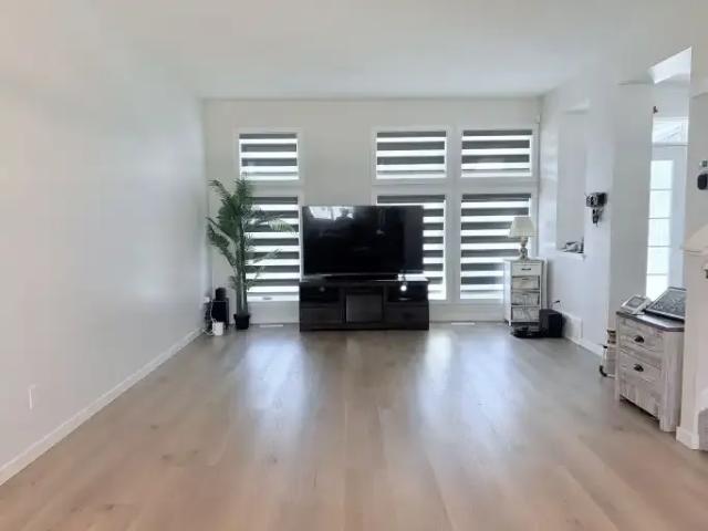 For Rent 3 Bedroom House Edmonton AB DS103215886