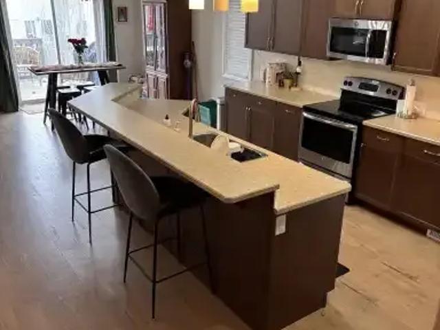 For Rent 3 Bedroom House Edmonton AB DS103367937