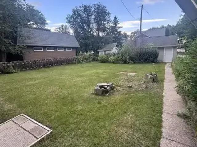 For Rent 3 Bedroom House Edmonton AB DS104067077