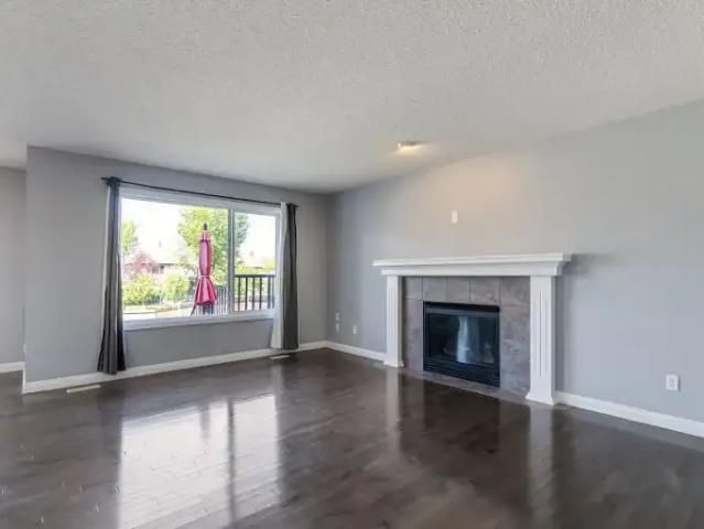 For Rent 3 Bedroom House Edmonton AB DS104224158
