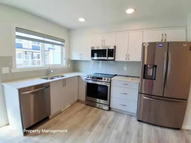 For Rent 3 Bedroom House Edmonton AB DS104362654