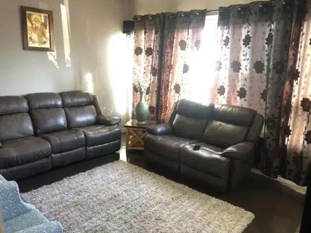 For Rent 3 Bedroom House Edmonton AB DS105704043