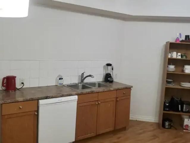 For Rent 3 Bedroom House Fort McMurray AB DS103840153