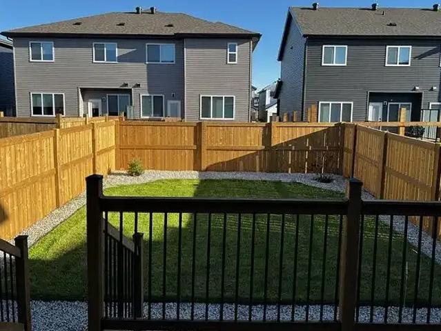 For Rent 3 Bedroom House Fort Saskatchewan AB DS103243697