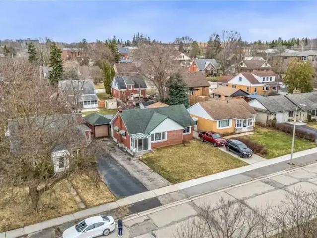 For Rent 3 Bedroom House Kitchener ON DLS100840220