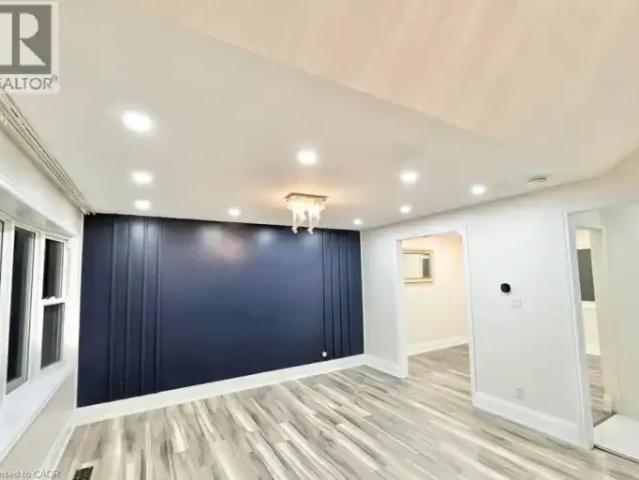 For Rent 3 Bedroom House Kitchener ON DLS101986733