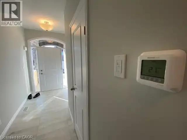 For Rent 3 Bedroom House Kitchener ON DLS102085853
