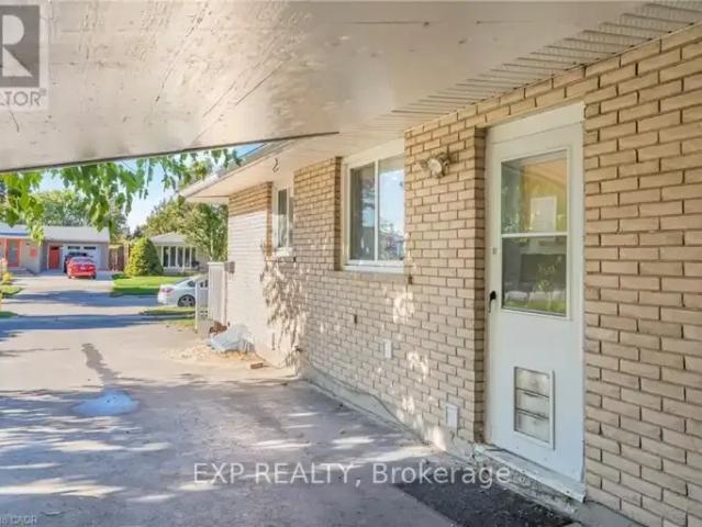 For Rent 3 Bedroom House Kitchener ON DLS102578827