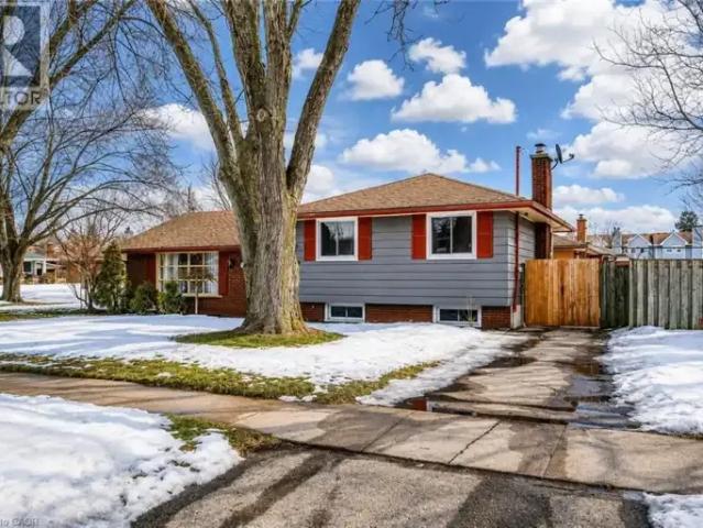 For Rent 3 Bedroom House Kitchener ON DS104864273
