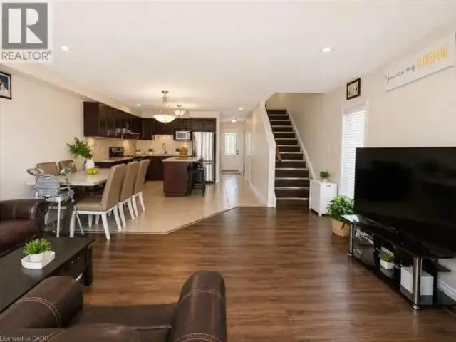 For Rent 3 Bedroom House Kitchener ON DS105072129