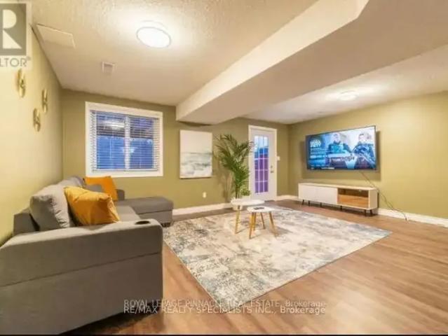 For Rent 3 Bedroom House Kitchener ON DS103695235