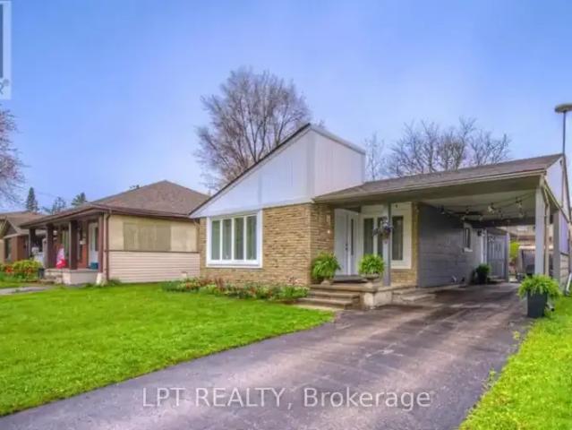 For Rent 3 Bedroom House Kitchener ON DS103770658