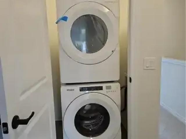 For Rent 3 Bedroom House Kitchener ON DS93976418