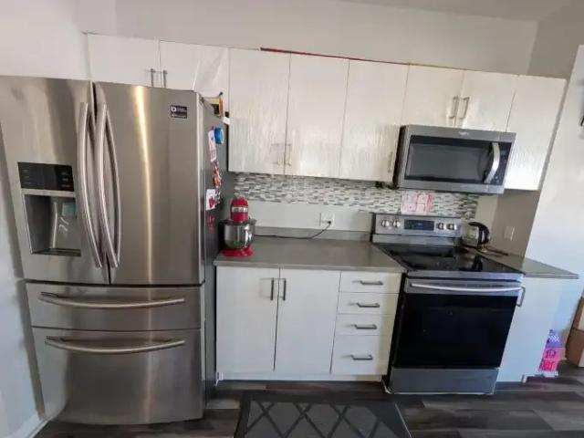 For Rent 3 Bedroom House Kingston ON DS103958691