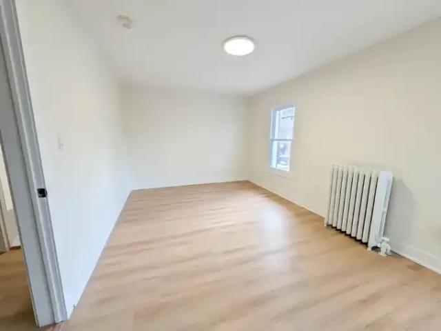 For Rent 3 Bedroom House Hamilton ON DLS102846437