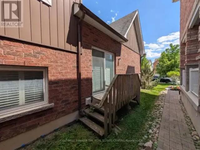 For Rent 3 Bedroom House Innisfil ON DS103322704