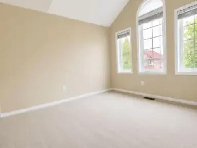 For Rent 3 Bedroom House Oakville ON DS102306747