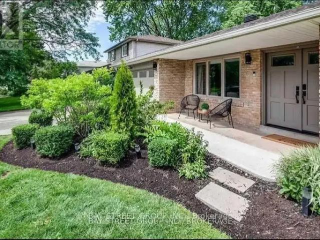 For Rent 3 Bedroom House Oakville ON DS103920605