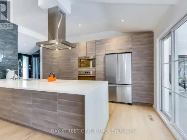For Rent 3 Bedroom House Oakville ON DS103119122