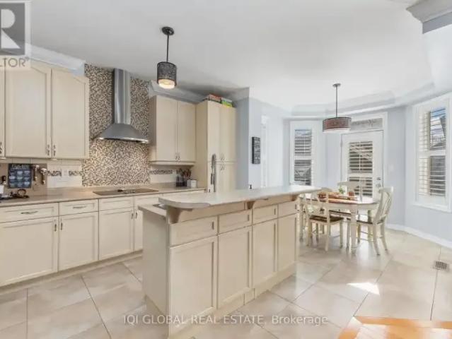 For Rent 3 Bedroom House Oakville ON DS103338579