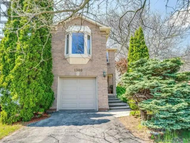 For Rent 3 Bedroom House Oakville ON DS104638528