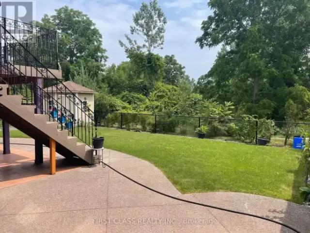 For Rent 3 Bedroom House Oakville ON DS104292272