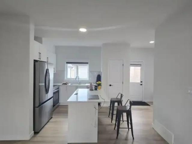 For Rent 3 Bedroom House Leduc AB DS104183164