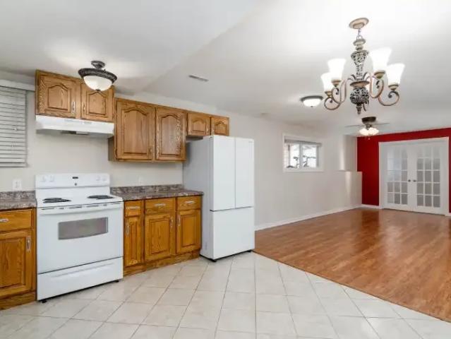 For Rent 3 Bedroom House Medicine Hat AB DS102915098