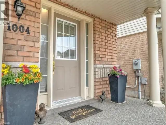For Rent 3 Bedroom House Milton ON DLS100976952