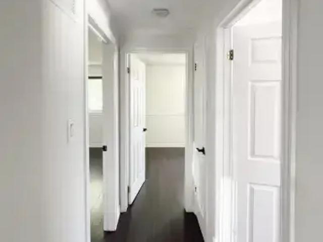 For Rent 3 Bedroom House Milton ON DS103958769