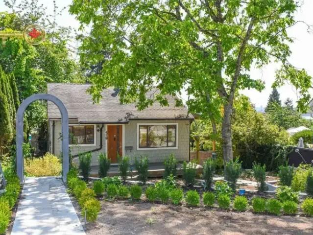 For Rent 3 Bedroom House North Vancouver BC DS96252237