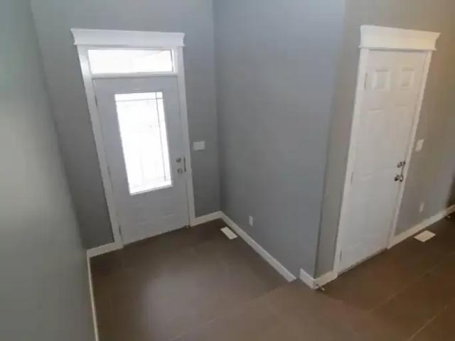 For Rent 3 Bedroom House Saskatoon SK DLS102204140