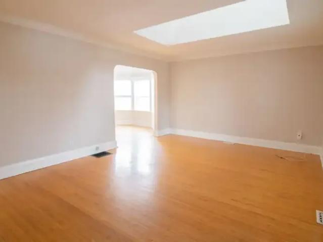 For Rent 3 Bedroom House St. Catharines ON DLS102846411