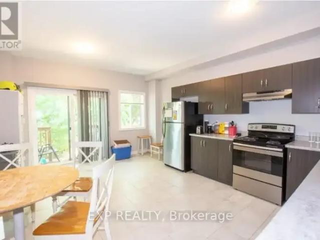 For Rent 3 Bedroom House St. Catharines ON DS103215966