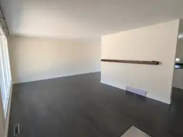 For Rent 3 Bedroom House St. Albert AB DS101948383